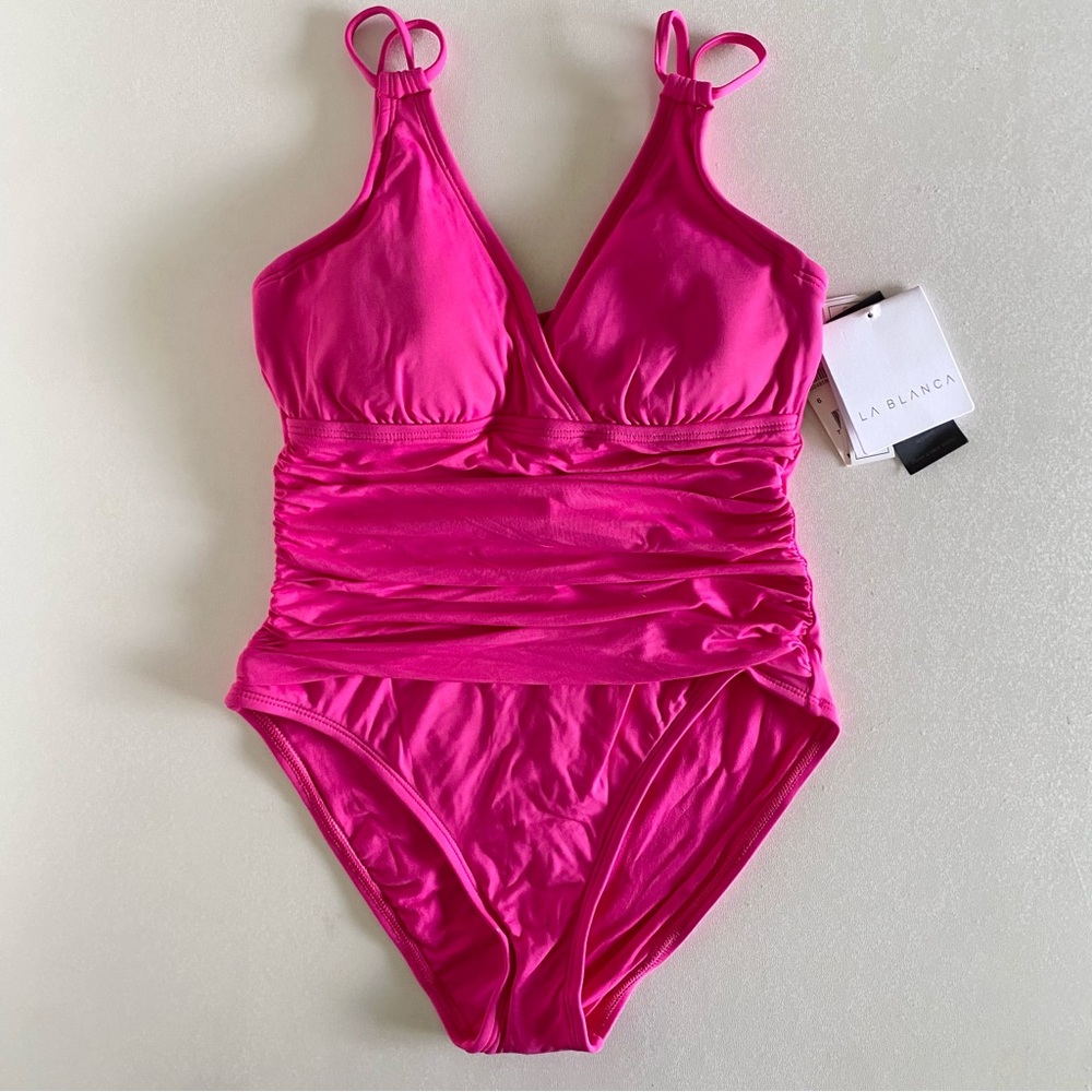La Blanca “Island Goddess” One Piece Swimsuit in pink